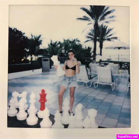 Gracie Lawrence OnlyFans Thumbnail #5EhmVdaaSg