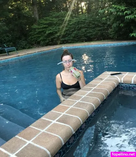 Gracie Lawrence OnlyFans Thumbnail #YbVpatmCa4