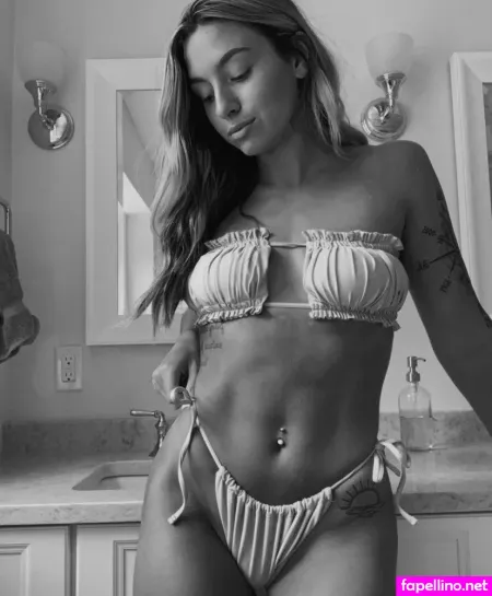 Gracie Reed OnlyFans Thumbnail #YQLjQoPOIr