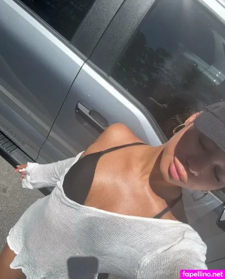 Gracie Walker OnlyFans Thumbnail #JVkHRLm3o2