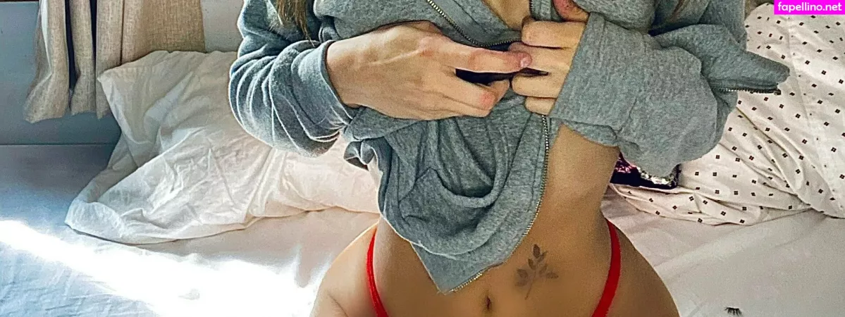 Graciebabee OnlyFans Thumbnail #m1mFw6CgGm