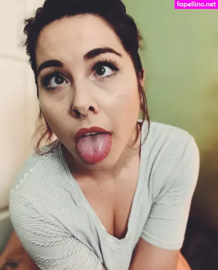 Graciehaze OnlyFans Thumbnail #a2qqihQUsk