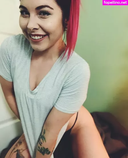 Graciehaze OnlyFans Thumbnail #jXA4oOQrOf