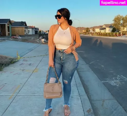 Graciela Montes OnlyFans Thumbnail #QlXp8WuUXF