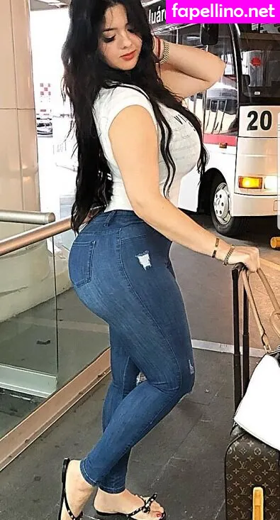 gisellemontes18, gracielamontes_ Nude Leaked OnlyFans Photo #ZmylOceOVm