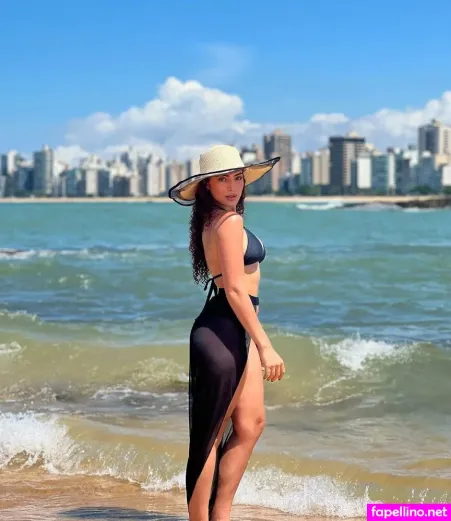 Graciely Junqueira OnlyFans Thumbnail #4YMQYDyHns