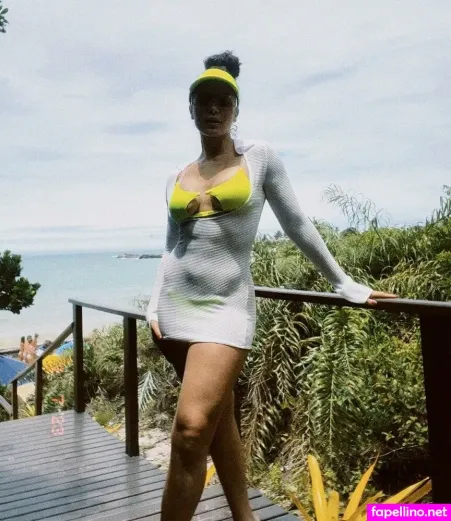 Graciely Junqueira OnlyFans Thumbnail #UhXrMXwLGu