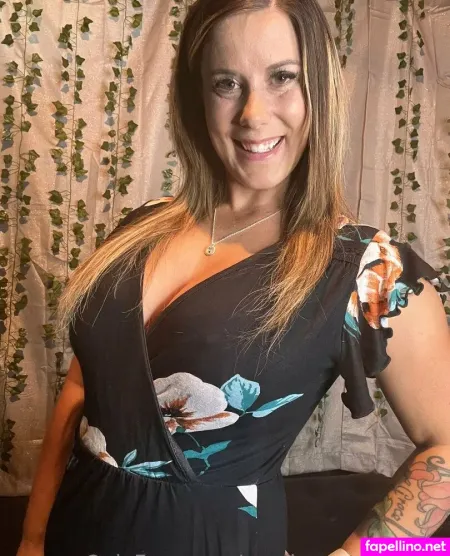 Gracienextdoorfree OnlyFans Thumbnail #TAr7TUCFFx