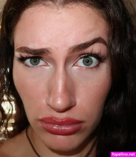 Graciepa OnlyFans Thumbnail #jH3stzcVZF