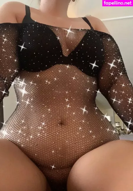 Graciesquirts OnlyFans Thumbnail #RwDKmqRTW9