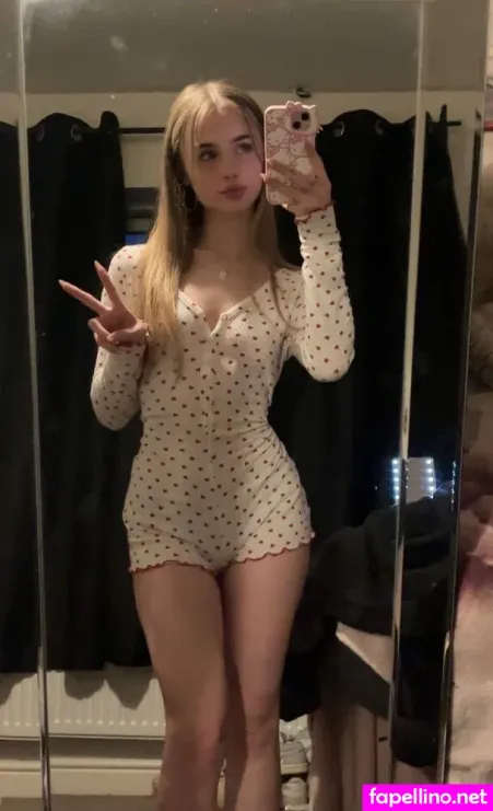 Graciewest OnlyFans Thumbnail #PutMpwWd0H