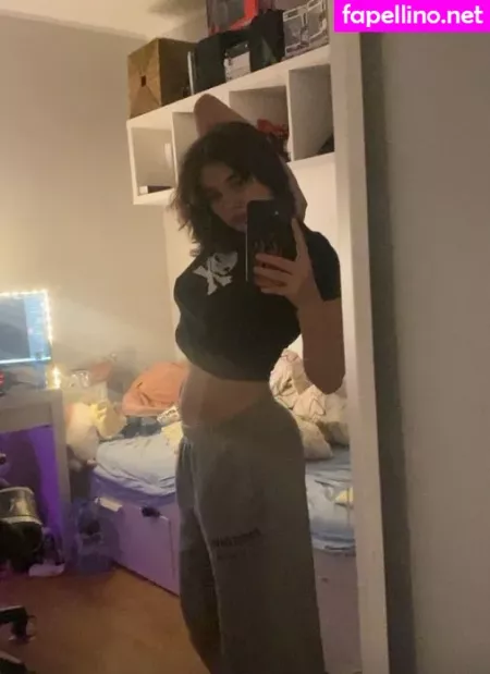 Graczdziewczyna OnlyFans Thumbnail #8dd46iaNHL