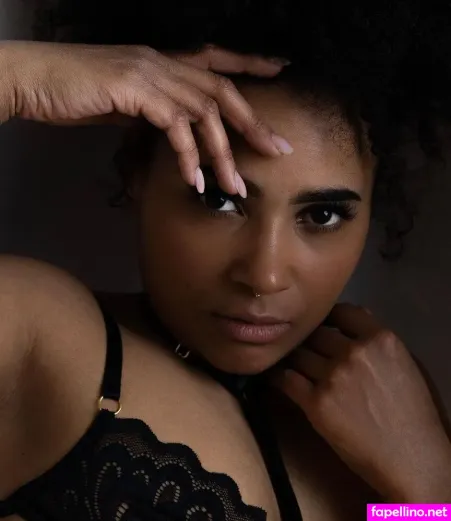 Graefiin Melanin OnlyFans Thumbnail #BIZoHb5uUu