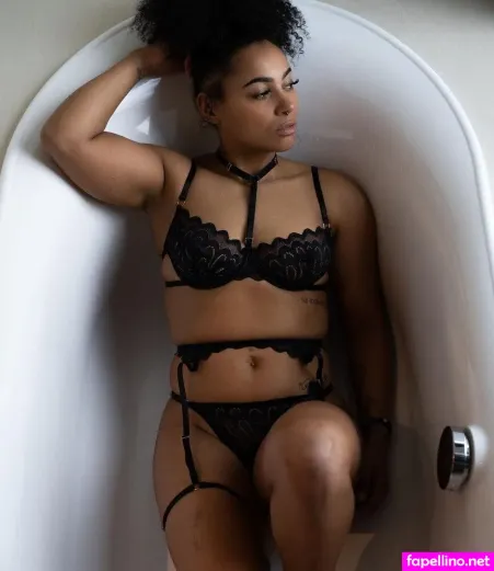 Graefiin Melanin OnlyFans Thumbnail #PuiHFn64cy