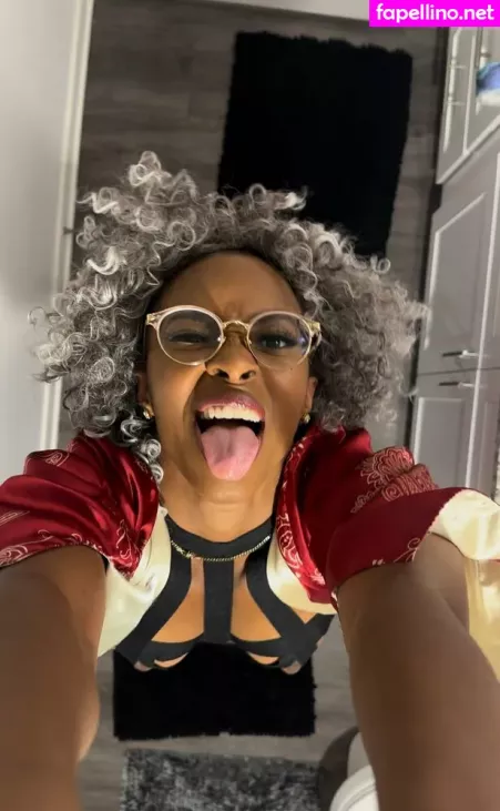 Grandmapearl OnlyFans Thumbnail #l6eJF7e05m