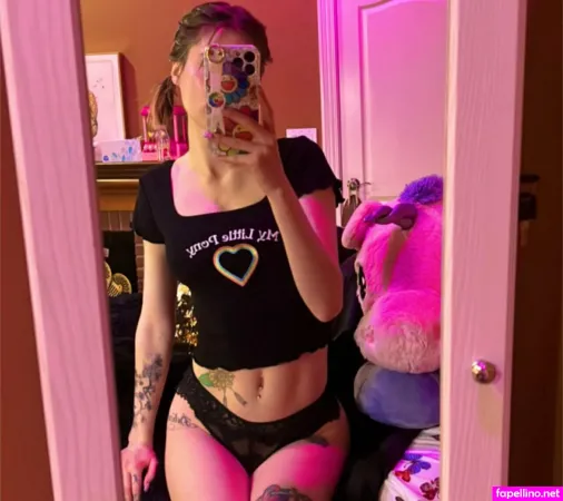 Grapeslikethefruit OnlyFans Thumbnail #bvbYuw4Pnv