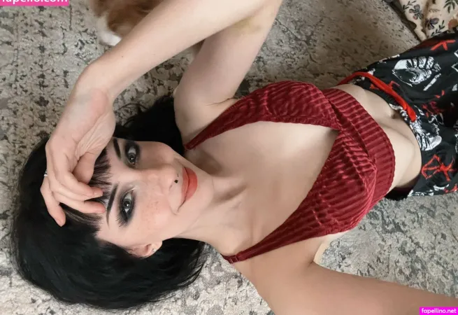 Graveghostie OnlyFans Thumbnail #2BWXabiEoQ