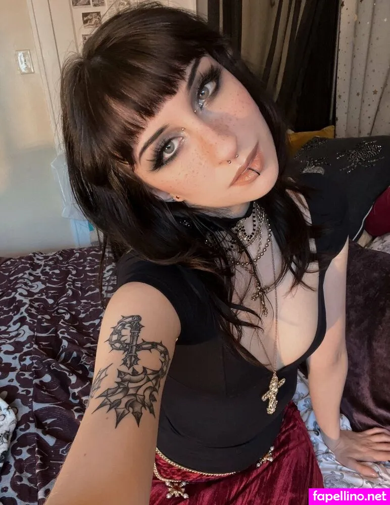 eghostie, graveghostie Nude Leaked OnlyFans Photo #QLetxv4N6U