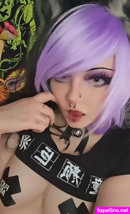 Graveyardbabe1031 OnlyFans Thumbnail #2LYNGdp4y1