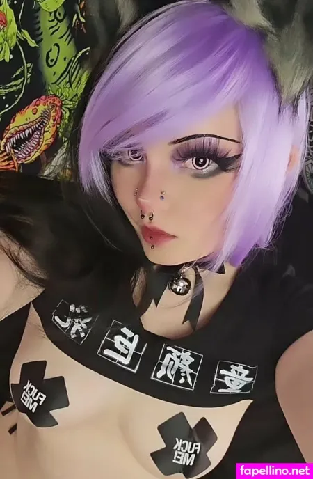 Graveyardbabe1031 OnlyFans Thumbnail #bJHsM1eXaA