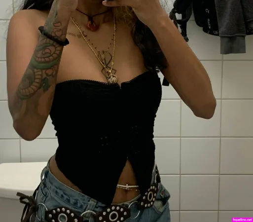 Graveyardkitty OnlyFans Thumbnail #TjEfOKAF3p