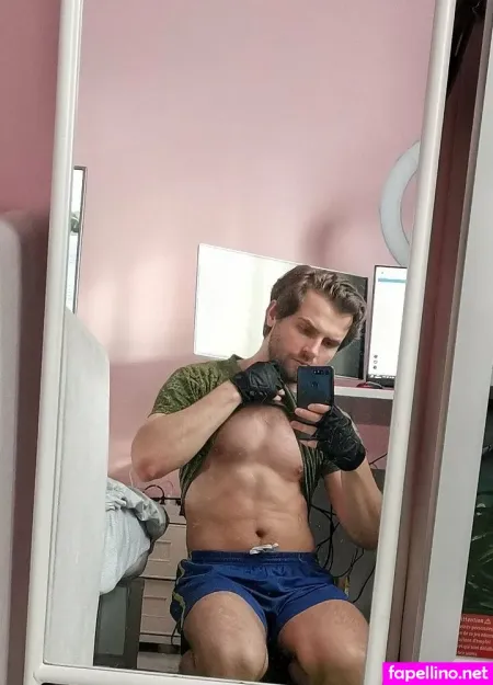 Graysonfin OnlyFans Thumbnail #Fe2NvLjXIn