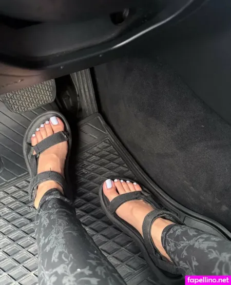 Grecefeet OnlyFans Thumbnail #vAys80ATeX