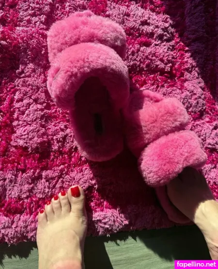 Grecefeet OnlyFans Thumbnail #wc95YwKkeY