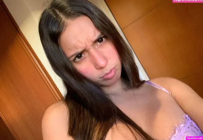 Greciaortega OnlyFans Thumbnail #b7YzXj30FB