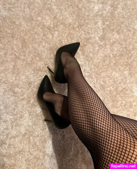 Greekfeetfantasy OnlyFans Thumbnail #hdVf8gTW9B