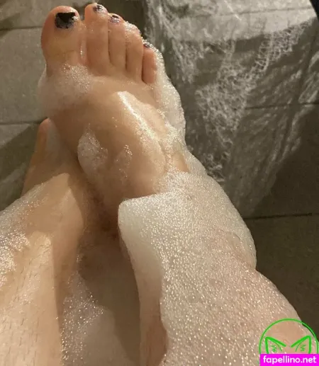 Greencatfromhell OnlyFans Thumbnail #tZ2PgzOzzM