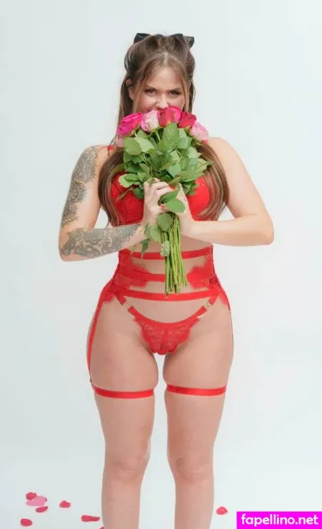 Greengirlbella OnlyFans Thumbnail #eCTsRW2zta