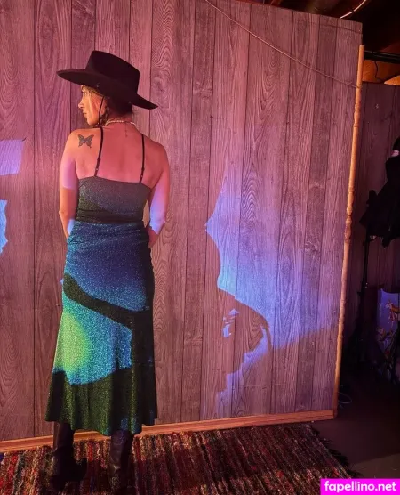 Greenpharma Mama OnlyFans Thumbnail #FGQZp9XQIG