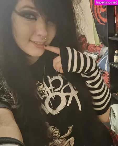 Greentea98 OnlyFans Thumbnail #d1mySq7CwD