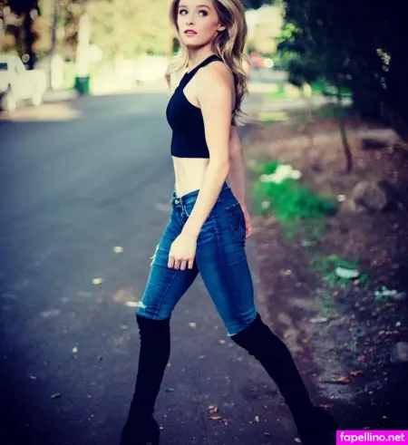 Greer Grammer OnlyFans Thumbnail #KBtWZWVUxy