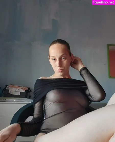 Gresia Lella OnlyFans Thumbnail #2zxxYjG70a