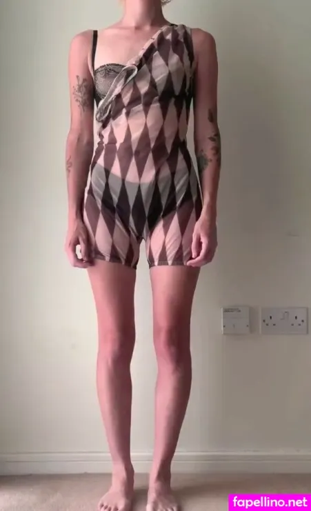 Greta Isaac OnlyFans Thumbnail #6QoQ9Mfa6J