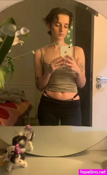 Greta Isaac Main Profile Photo