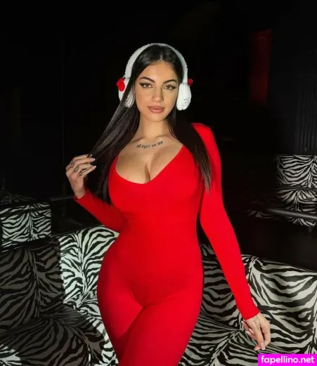 Greta Jasmin El Moktadi OnlyFans Thumbnail #NSTGkJ9rrV