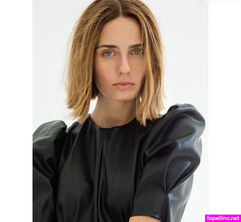 Greta Wagener OnlyFans Thumbnail #R9ntudXwa5