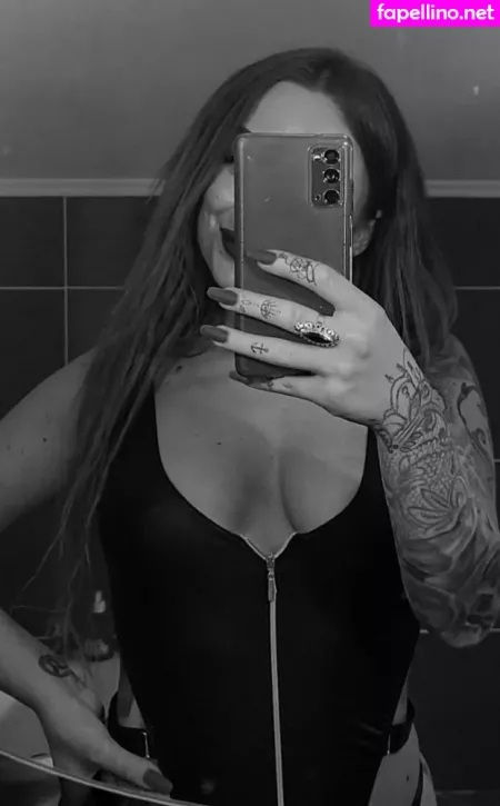 Gretamarina OnlyFans Thumbnail #2YPhRdWVeh