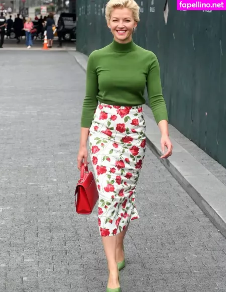 Gretchen Mol OnlyFans Thumbnail #4rf5UJ9m4Y