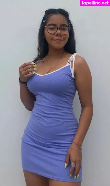 Gretell Flores OnlyFans Thumbnail #4RphElwd3J