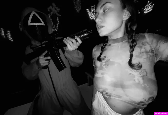 Greymouse Valeria OnlyFans Thumbnail #AL1fchKEud