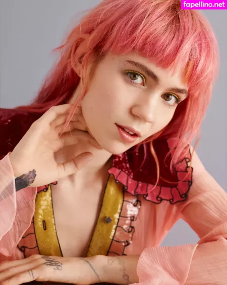 Grimes OnlyFans Thumbnail #E7gcjnfgYK