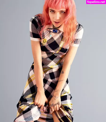 Grimes OnlyFans Thumbnail #lgFwpujbv5
