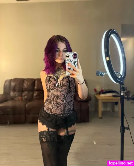 Grippysockgirl456 OnlyFans Thumbnail #FJFeIAC7lM
