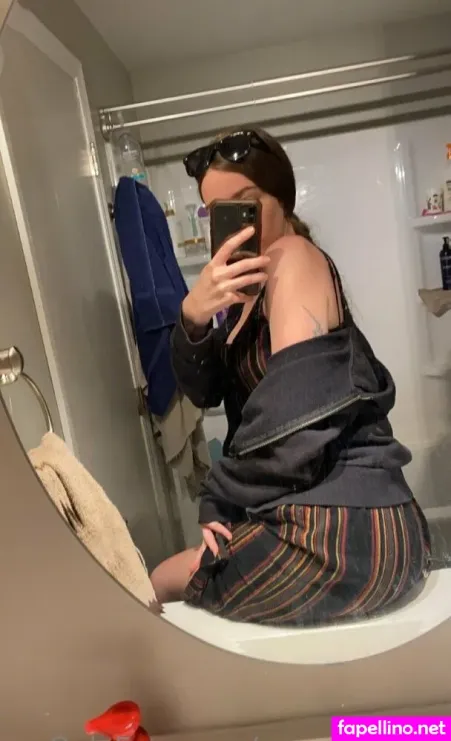 Grlnxtdr 1999 OnlyFans Thumbnail #ZavJYEBFzJ