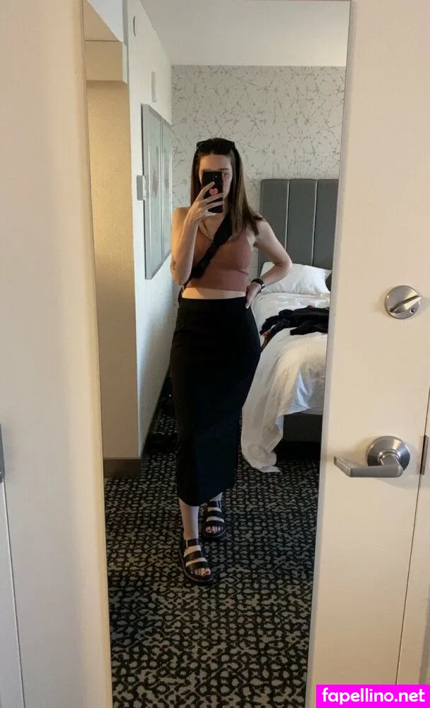 grlnxtdr_1999, sheeis_robinjay Nude Leaked OnlyFans Photo #dcl5pjC4r0