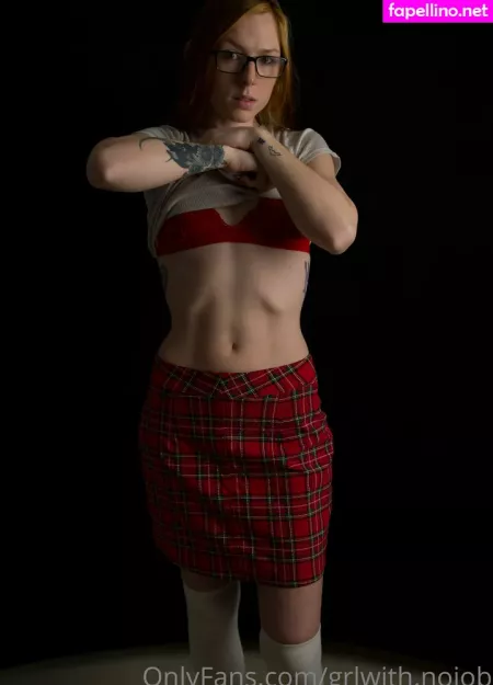 Grlwith Nojob OnlyFans Thumbnail #wmj8OFgVI4